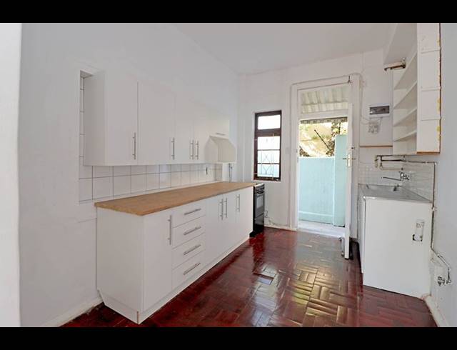 3 BEDROOM HOUSE FOR SALE IN KENSINGTON